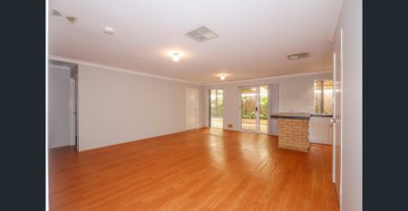 Spacious Family Home in Prime Stratton Location - Photo 3