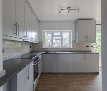 Preston Road, London, SE19 - Photo 4