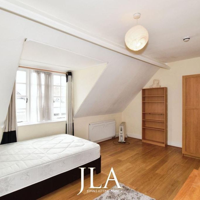 6 bedroom terraced house to rent - Photo 1