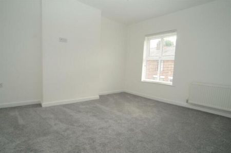 Dickenson Street - Warrington - WA2 - Photo 5