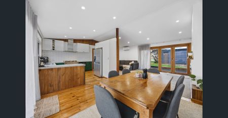 Neat & Convenient Living in a Central Wendouree Location - Photo 2