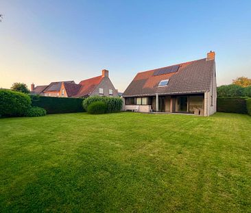 Residentieel gelegen villa met 4 kamers te Knokke - Photo 1