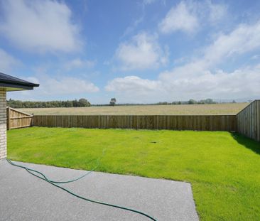 Brand New Home in Ravenswood, Waimakariri - Rural Outlook! - Photo 1