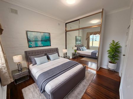 Beautiful 3-Bedroom Residence in the Heart of Granville!! - Photo 4