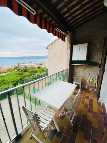 Location Appartement 1 pièce 25m² ST CYR SUR MER 83270 - Photo 5