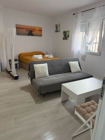 Alquiler de estudio en Calle Teresa Blasco, 3 - Photo 3