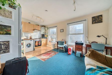 1 bedroom flat to rent - Photo 2