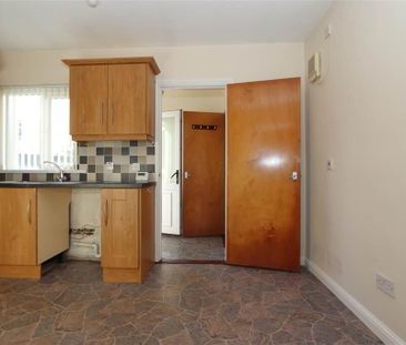 114 Glen Road, Comber, BT23 5QT - Photo 4