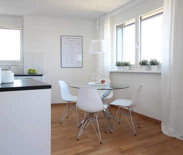 Helle 3.5 Zimmer-Wohnung mit Weitsicht - Photo 4