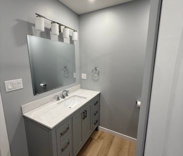 For Lease - 2335 Mercer Street Unit# 2, Windsor, Ontario - Photo 2