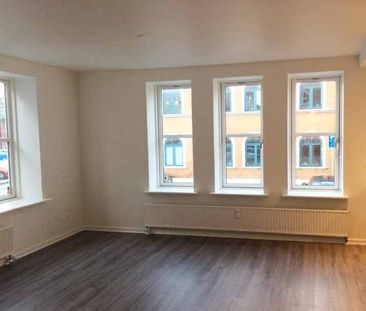 Dejlig 2-værelses lejlighed midt i Odense C - Photo 1