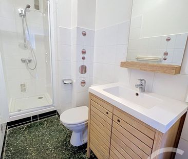 Location Appartement 1 pièce 24m² CLERMONT FERRAND 63000 - Photo 3