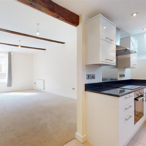 2 bedroom apartment to rent - Photo 1