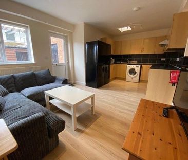 5 bedroom house share to rent - Photo 3
