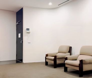 300 Swanston Street, Melbourne - Photo 1