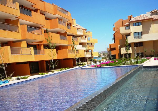 Apartment with views in Ribera del Marlin