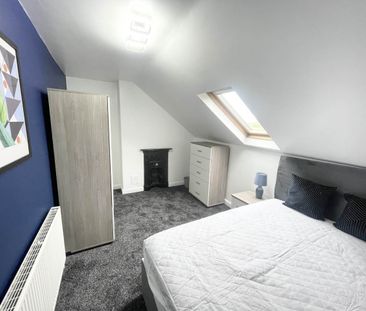De Lacy Mount (room 6), Kirkstall, Leeds - Photo 4