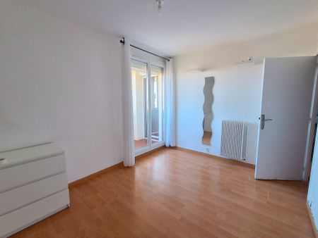 Location Appartement Type 3 + cave - Photo 4