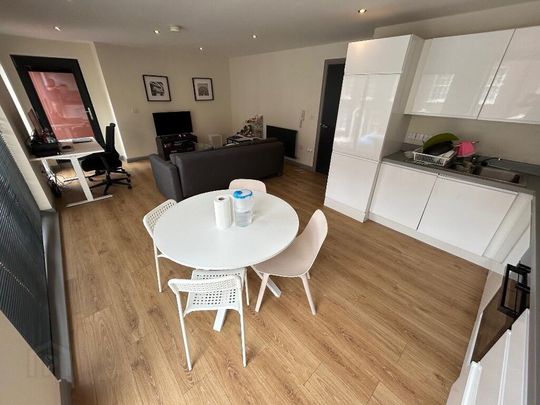 Apt 9, 1 Sussex Place, Belfast, BT2 8AL - Photo 1