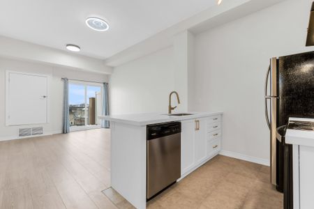 For Lease - 1370 Costigan Road Unit# 411, Milton, Ontario - Photo 5