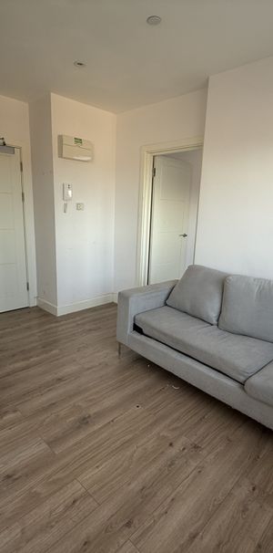 Buckingham Street, Aylesbury - Photo 1