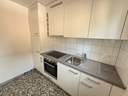 Studio situé au 1er étage - Photo 2