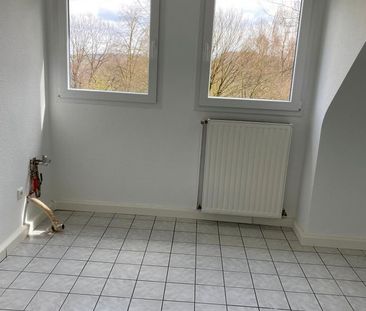 3-Zimmer-Wohnung mit WohnkÃ¼che im Dachgeschoss zu vermieten - Foto 5