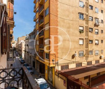 Valencia Capital - Photo 1