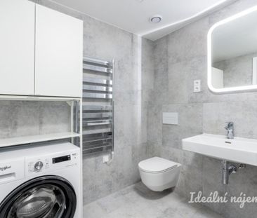 Pronájem bytuRenting an apartment 1+kk, 27 m2 - Фото 3