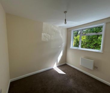 3 bedroom bungalow to rent - Photo 5