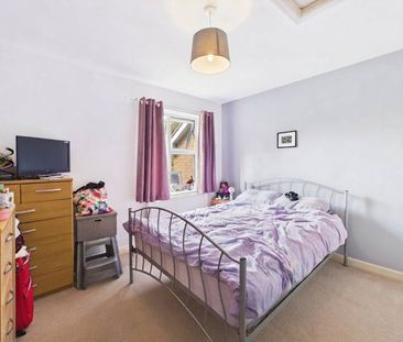 1 bedroom House in Notton Way, Reading - Photo 2