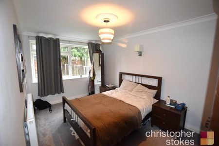 2 bedroom ground floor maisonette to rent - Photo 3