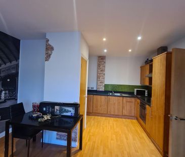 2 bedroom apartment to rent - Photo 6