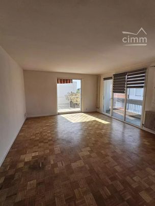 BEL APPARTEMENT AVEC GRANDE TERRASSE ET PARKING | Cimm Immobilier - Photo 1