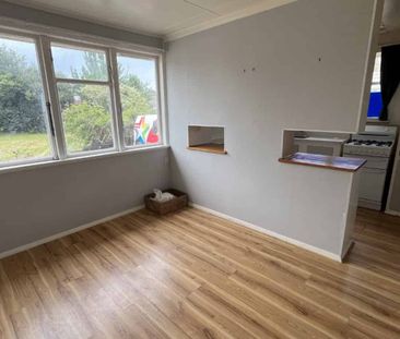 THREE BEDROOMS - HIGHBURY - Photo 4