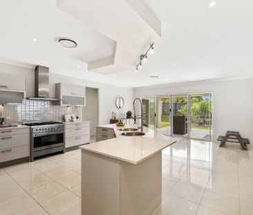 Sophisticated Ex-Display Home offers Spacious, Stylish Living in Hi... - Photo 1