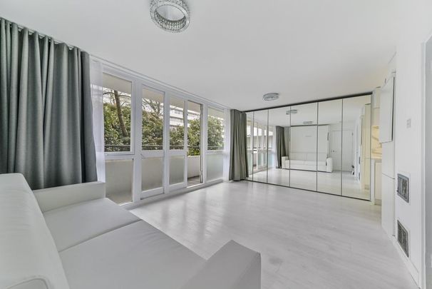 1 bedroom flat to rent - Photo 1