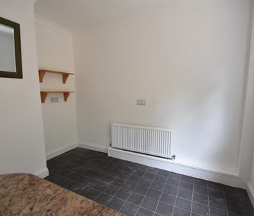 3 Bed House - Photo 4