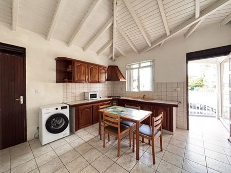 Location Appartement 2 pièces 57m² LE GOSIER 97190 - Photo 4