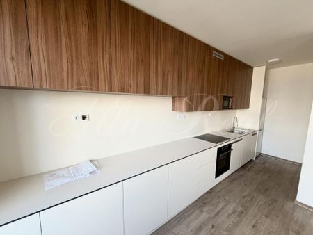 Pronájem bytu 1+kk 32 m2 - Photo 2