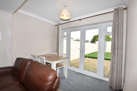 3 bedroom house to rent - Photo 2