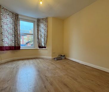 Wellesley Road - Photo 3