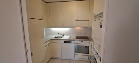 Bienne, 3-room apartment in the heart of the old town - Photo 4