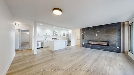 For Lease - 1535 Lakeshore Road Unit# 404, Mississauga, Ontario - Photo 3