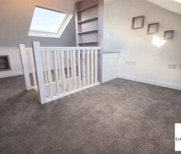 3 Bedroom House - Terraced To Let - Photo 4