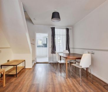 Lower Paddock Road, Bushey, Hertfordshire - Photo 6