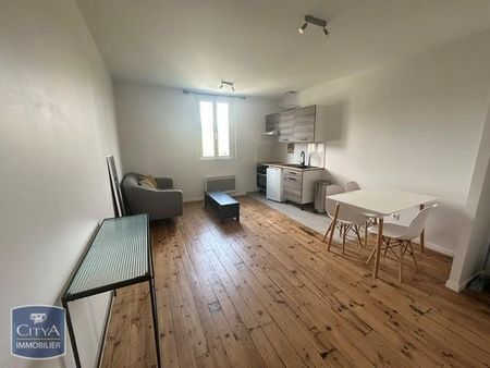 Location Appartement 1 pièce 39m² PAMIERS 09100 - Photo 2