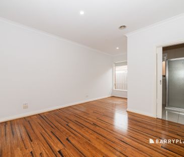 4-Bedroom Family Home - Photo 4
