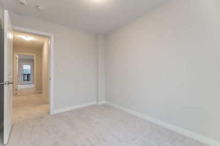 For Lease - 509 Simcoe Road, Bradford West Gwillimbury, Ontario - Photo 5