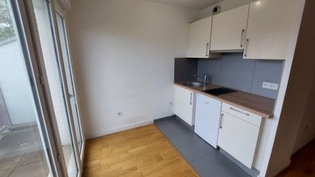 location Appartement T2 DE 27.5m² À NEUILLY PLAISANCE - Photo 4